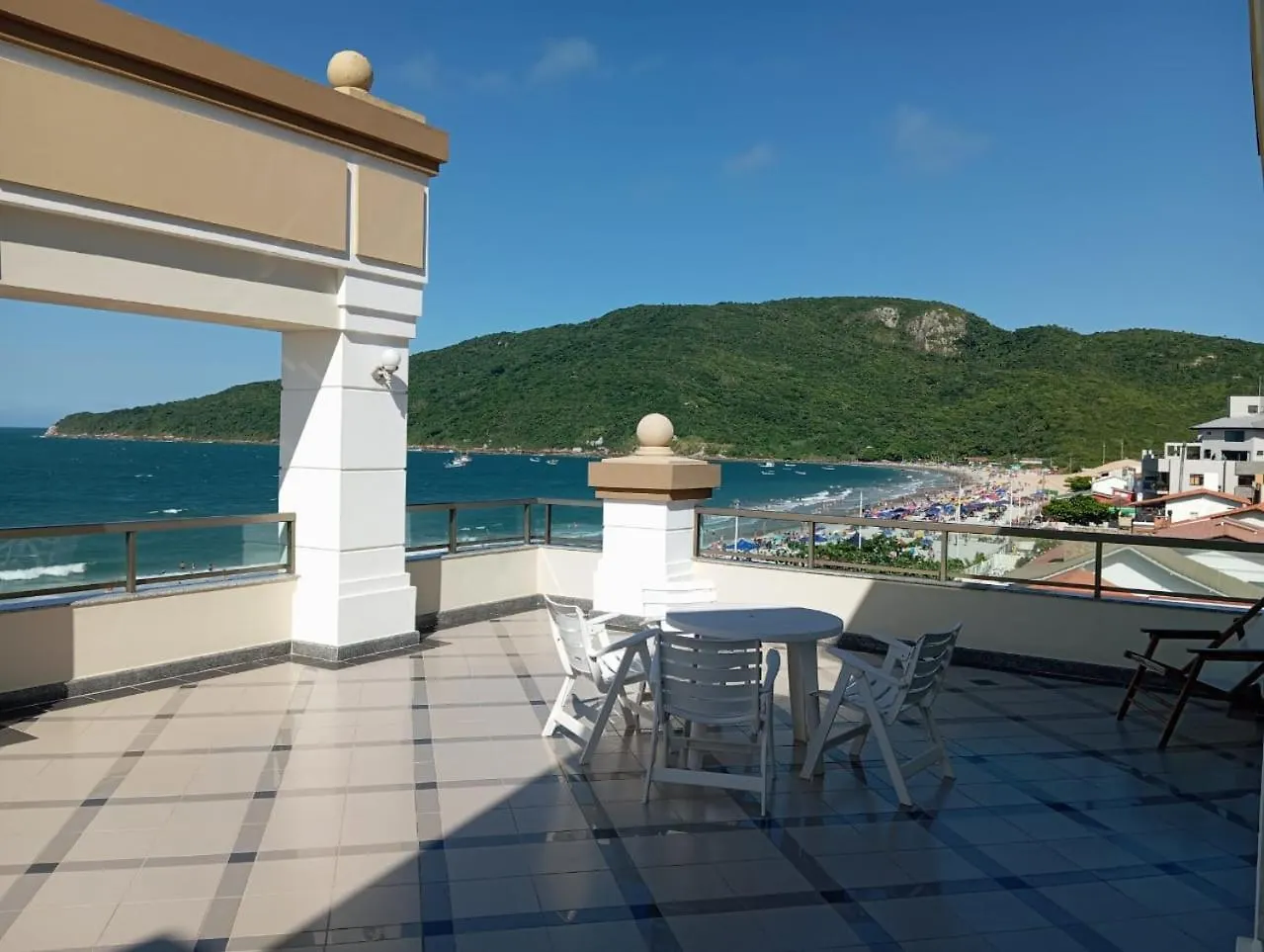 Cobertura Aparthotel Frente Ao Mar Florianopolis